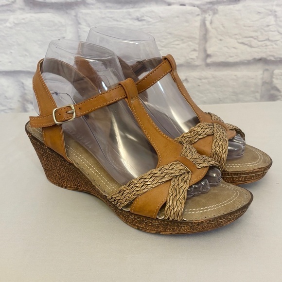 Patrizia 8 Spring Step Malorie Camel Wedge Women’s Tan Sandals Comfort Shoes - Picture 3 of 13